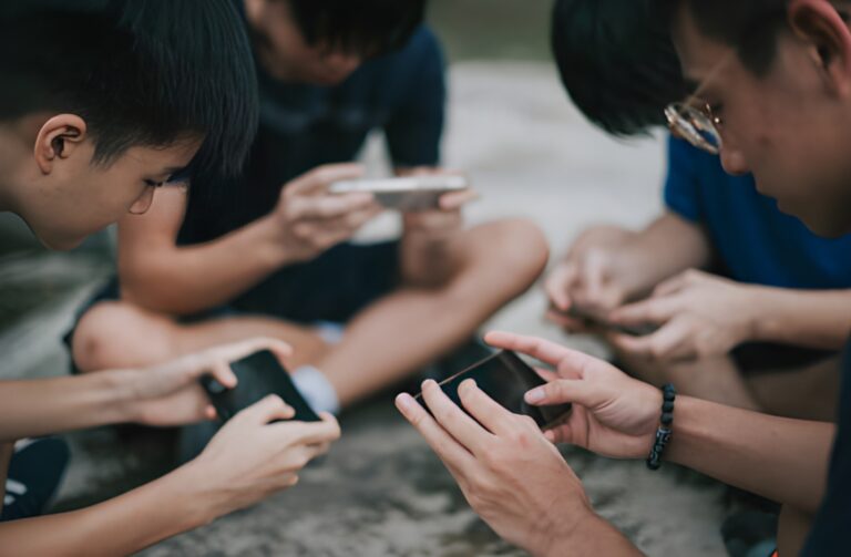 விளையாட்டு அடிமைத்தனம்